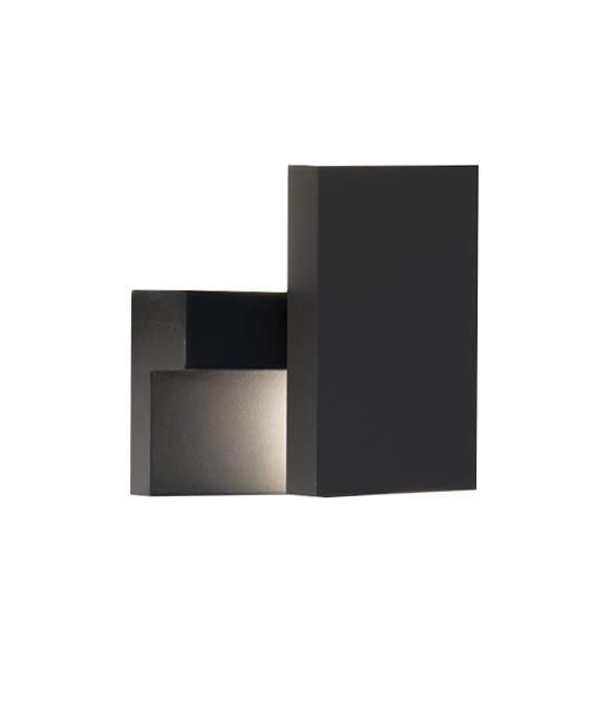 Rotatable outdoor wall lamp
