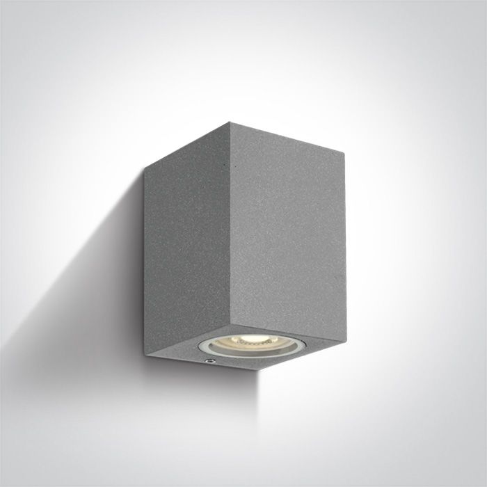 Φωτογραφία από 13 Wall & Ceiling GU10 Outdoor Cube Lights Die cast