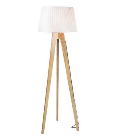 Φωτογραφία από  wooden floor lamp